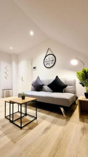 Tiny-Home-Stil Rhein-nah und Top Verkehrsanbindung
